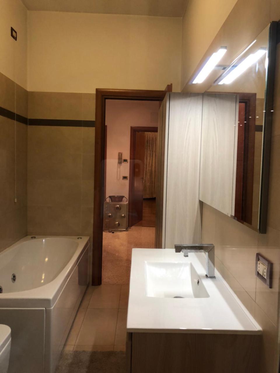 Smart House - Ammiragli2 Apartment โรม ภายนอก รูปภาพ