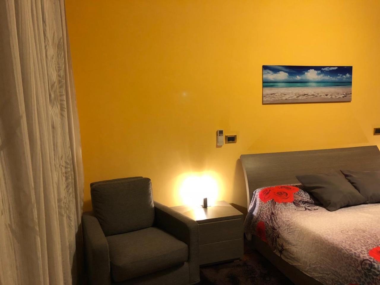 Smart House - Ammiragli2 Apartment โรม ภายนอก รูปภาพ